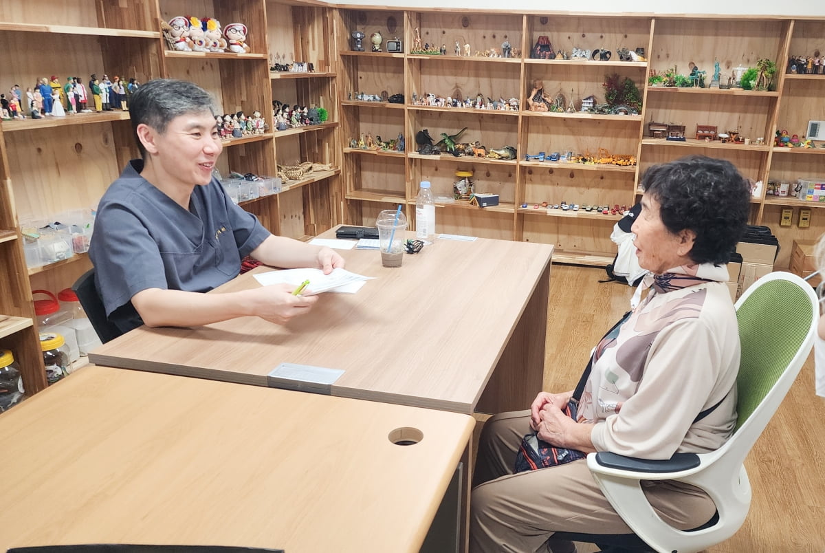 莫德里奇：很遗憾C罗这次不能来，希望未来能在球场上遇到他