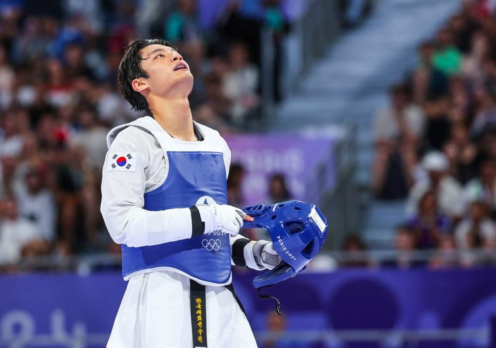 欧冠-尤文3-1埃因霍温 伊尔迪兹破门冈萨雷斯造3球