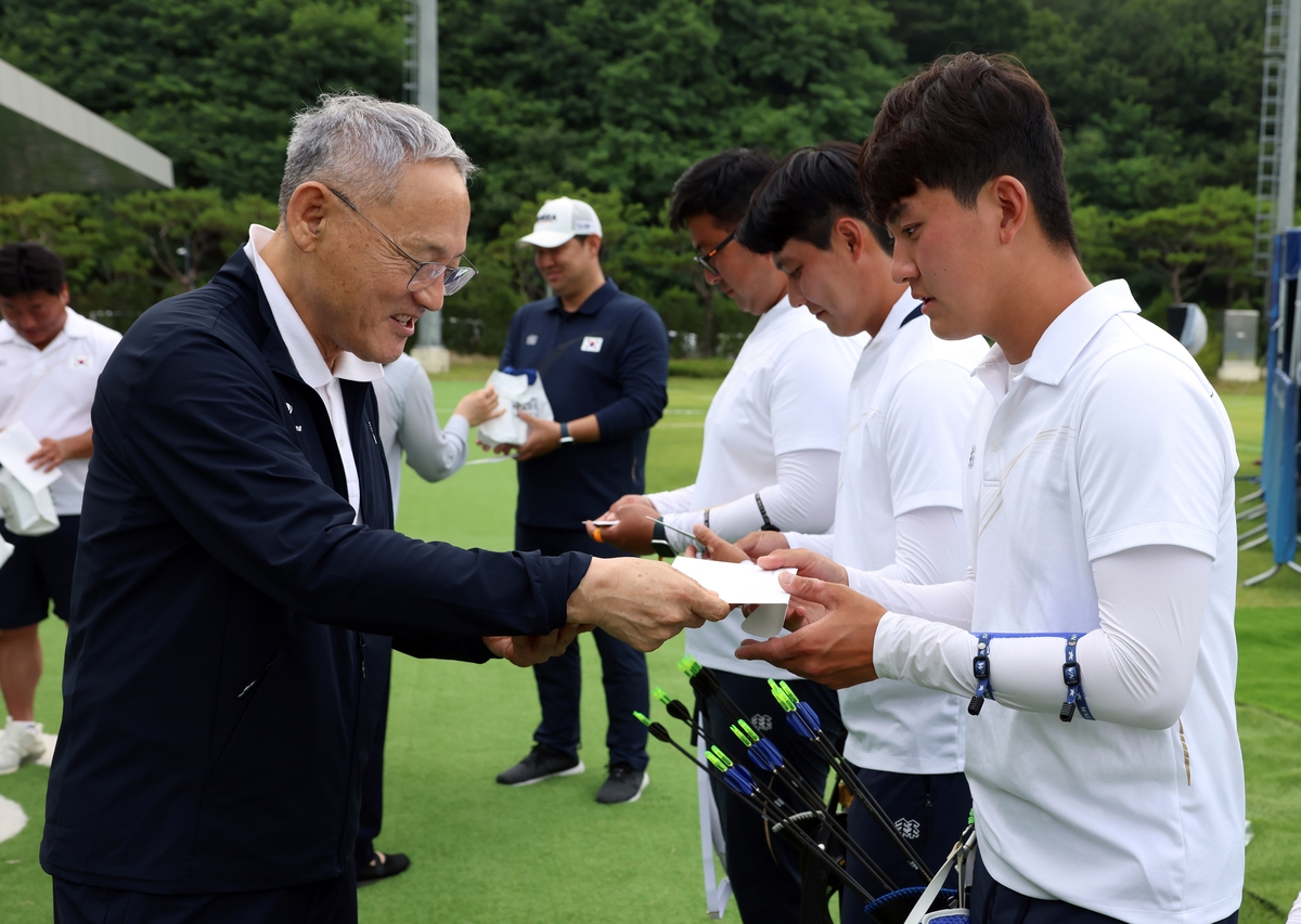 独行侠vs尼克斯前瞻：一场旗鼓相当的较量，细节决定成败
