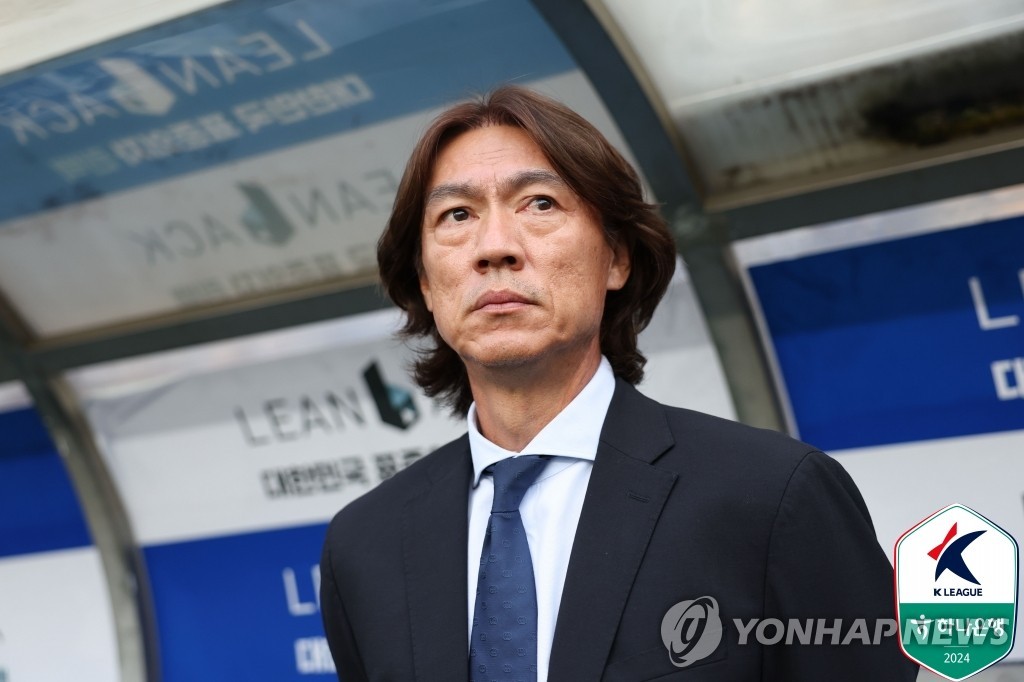 ⚽英超半场：哈兰德铲射破僵 阿彻单刀中柱 曼城暂1-0领先南安普顿